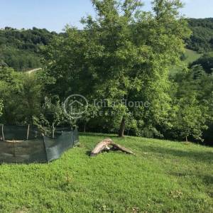 Zlatar/Jertovec/ Vikendica 36 m2 /Klijet / voćnjak/  zemljište 1.717 m2