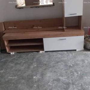 ŽMINJ. KUĆA S BAZENOM