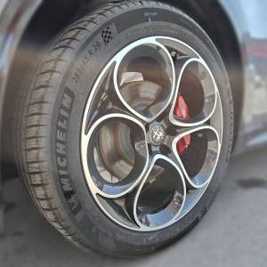 Alfa Romeo Stelvio 2.2 VELOCE 210 KS