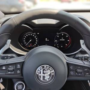 Alfa Romeo Stelvio 2.2 VELOCE 210KS