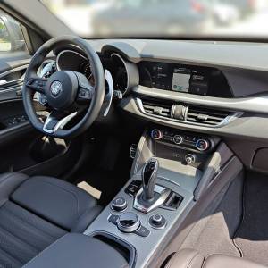 Alfa Romeo Stelvio 2.2 VELOCE 210KS