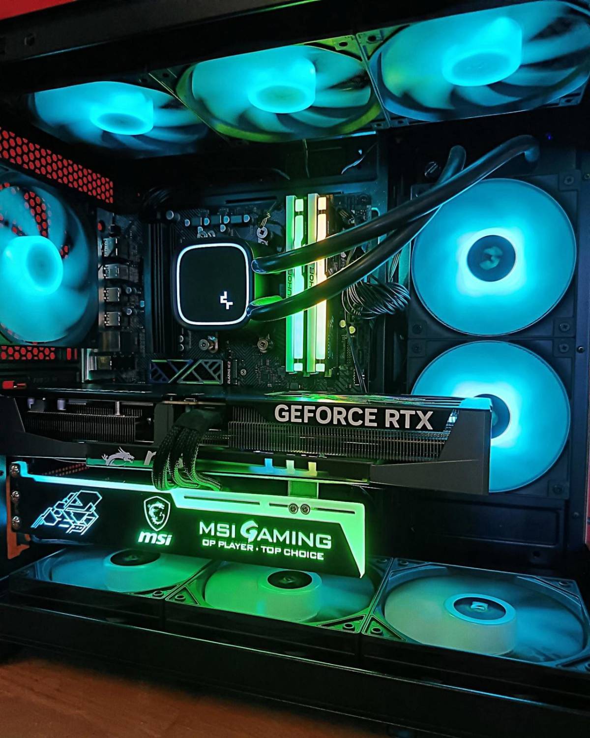 AMD Ryzen 7 9800X3D, RTX 5080 16GDDR7, 32gb, 1tb, 240, 1000W