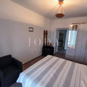 Apartman blizu mora sa 2 balkona i otvorenim pogledom