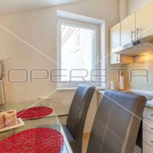 Apartman s nevjerojatnim pogledom na more, Selce, 2 S, 56 m2