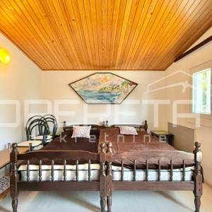 Apartmani i kuća, Starigrad Paklenica