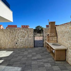 Apartmani u novogradnji - Povljana, otok Pag