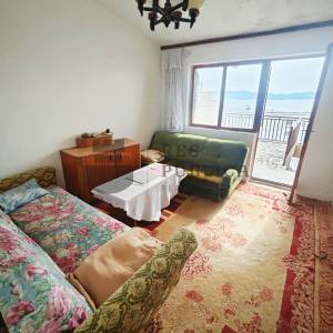 APARTMANSKA KUĆA U KOMARNI