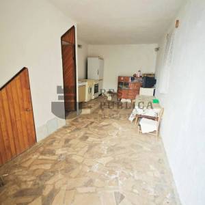 APARTMANSKA KUĆA U KOMARNI