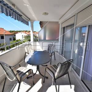 Apartmanski objekt s 6 odvojenih apartmana i garažom, Rovinj, Istra
