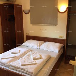 Apartmanski objekt s bazenom na odličnoj lokaciji, s pogledom na more u Medulinu