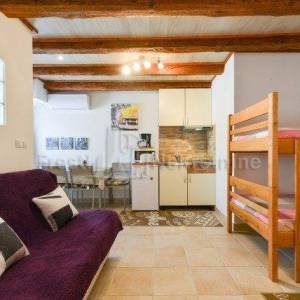 ARBANASI - Hacijenda u nizu s bazenom