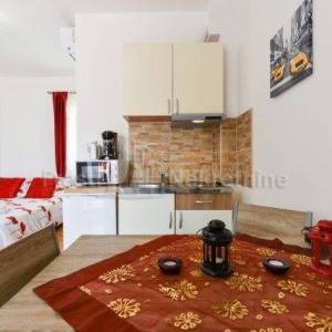 ARBANASI - Hacijenda u nizu s bazenom