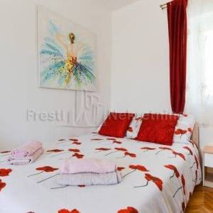 ARBANASI - Hacijenda u nizu s bazenom