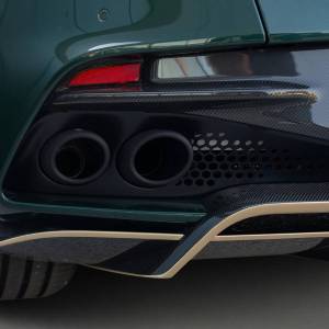 Aston Martin DBS 770 ULTIMATE COUPE