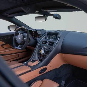 Aston Martin DBS 770 ULTIMATE COUPE