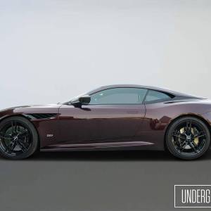 Aston Martin DBS Superleggera