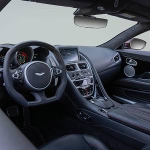 Aston Martin DBS Superleggera