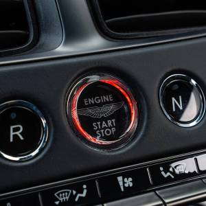 Aston Martin DBS Superleggera 5.2 V12