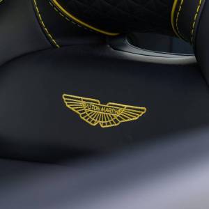 Aston Martin DBS Superleggera 5.2 V12