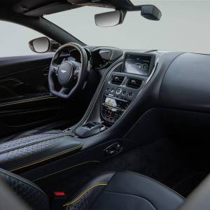 Aston Martin DBS Superleggera 5.2 V12