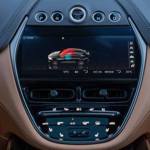 Aston Martin DBX 4.0 V8 TWIN TURBO