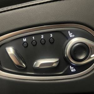 Aston Martin DBX AM8 550PS