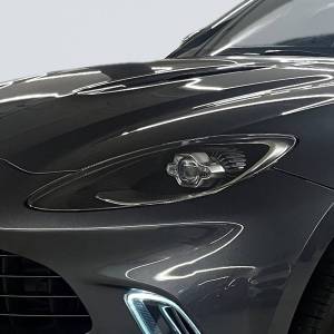 Aston Martin DBX AM8 550PS