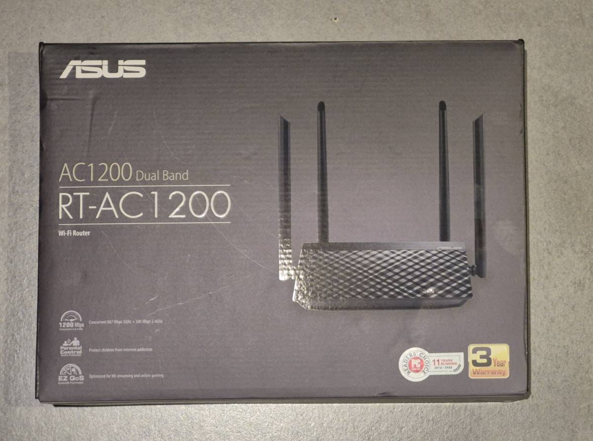 Asus RT-AC1200 router