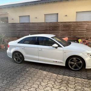 Audi A3 1,6 TDI Limousine S-Line