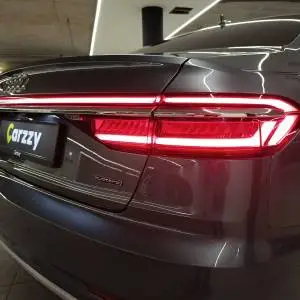 Audi A8 3.0 TDI quattro
