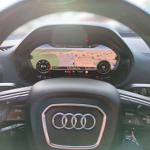 Audi Q2 30 TDI S-TRONIC BUISNESS