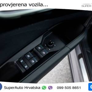 Audi Q4 e-tron 40 82 kWh 2xS line 204 KS, LED+ACC+ASIST+GR SJED+KAM+VIRT+PDC