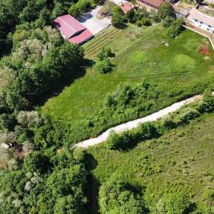 BARBAN - Građevinsko zemljište s projektom (duplex), 15 minuta do mora