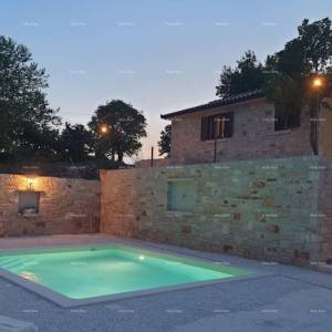 Barban, kuća za odmor s bazenom