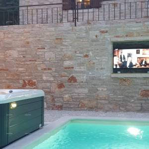 Barban, kuća za odmor s bazenom