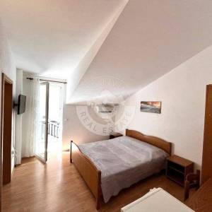 Baška Voda, Kuća 14 Soba, 633 m2, 500 m od Mora