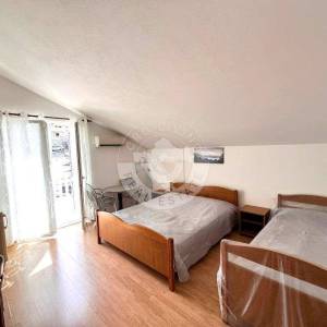 Baška Voda, Kuća 14 Soba, 633 m2, 500 m od Mora