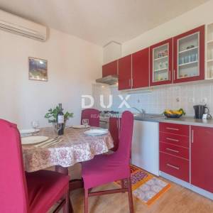 BIOGRAD NA MORU - kuća u centru grada