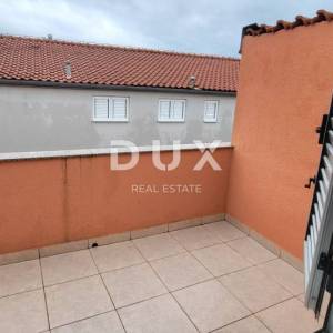 BIOGRAD NA MORU - kuća u centru grada