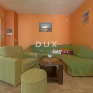 BIOGRAD NA MORU - kuća u centru grada