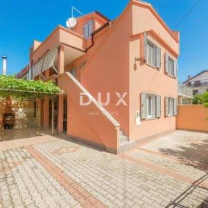 BIOGRAD NA MORU - kuća u centru grada