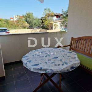 BIOGRAD NA MORU - predivan stan sa vrtom