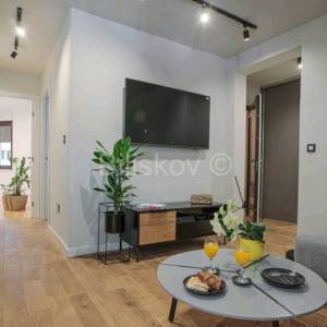 Blatine, Split,  najam, režije uključene