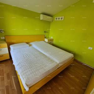 Blizina Ližnjana u malom istarskom mjestu, samostojeća kuća površine 103 m²