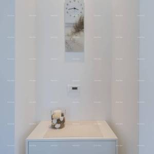 Blizina Medulinskih hotela, namješten i odmah useljiv apartman.