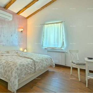 Blizina Novigrada, nova kuća sa bazenom.