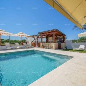 Blizina Novigrada, nova kuća sa bazenom.