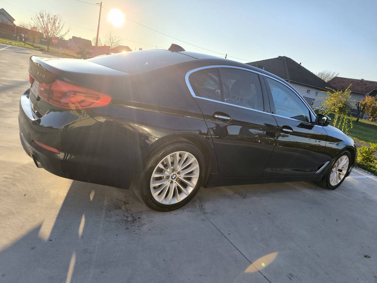 BMW 530