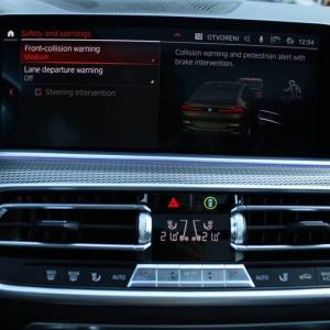 BMW X6 40d xDrive AUTOMATIK M-paket *PANORAMA, HARMAN KARDON, LASER*