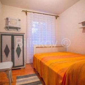 Brač, Bobovišća prodaja dvojna kamena kuća